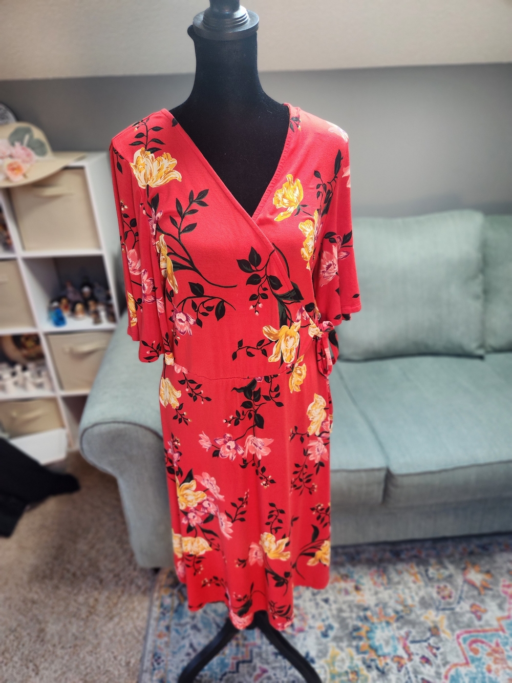 Old Navy Orange & Yellow Floral Faux Wrap Knit Dress Large Like New!